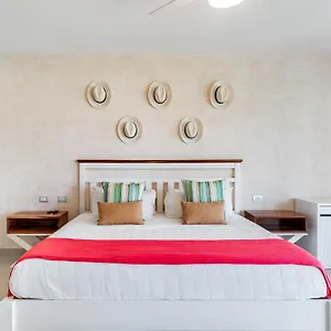 Apartahotel Mareazul At, Playa del Carmen